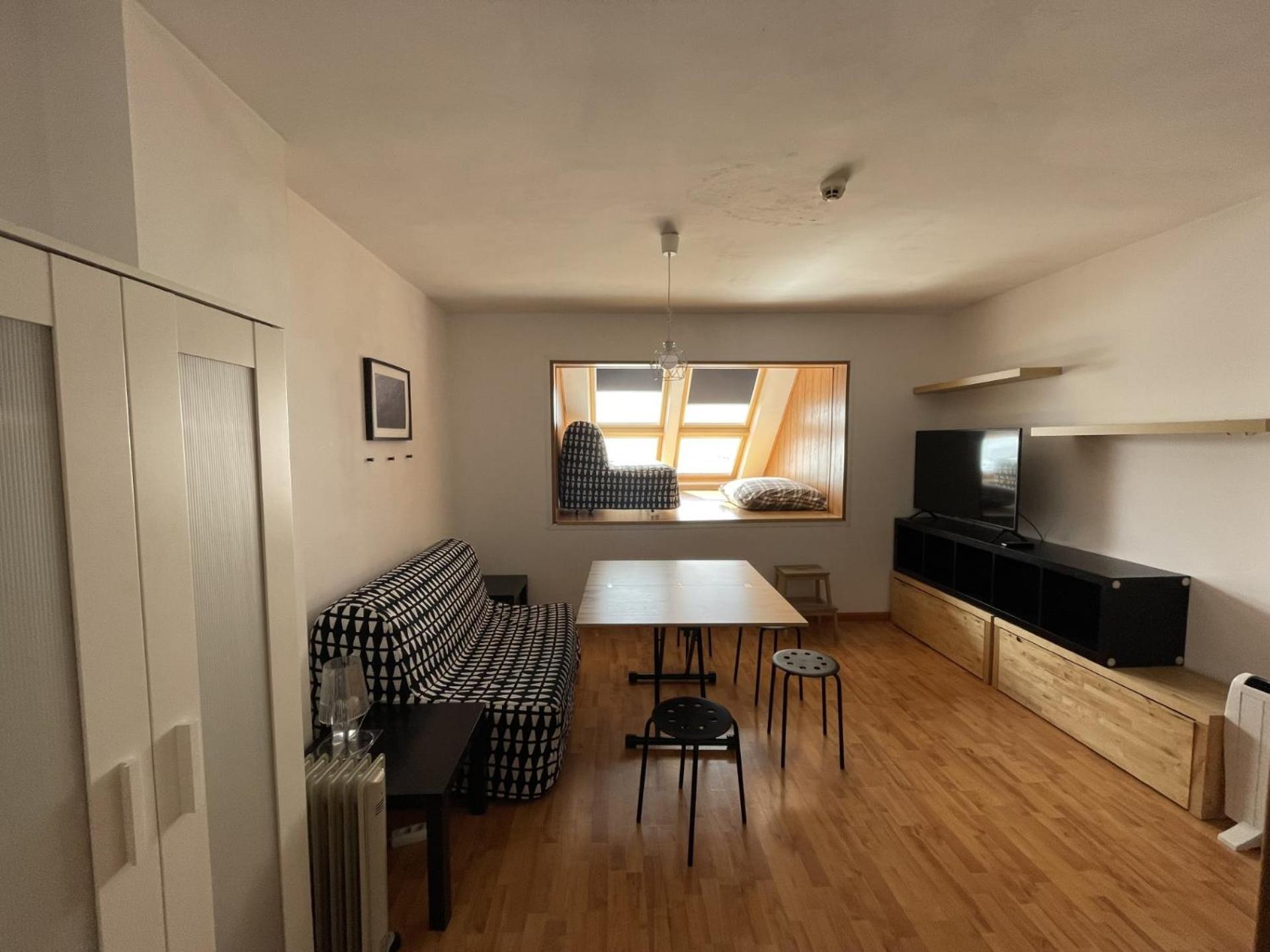 Sierra Nevada, Apartamento Abuhardillado Parking Y Wifi Luaran gambar