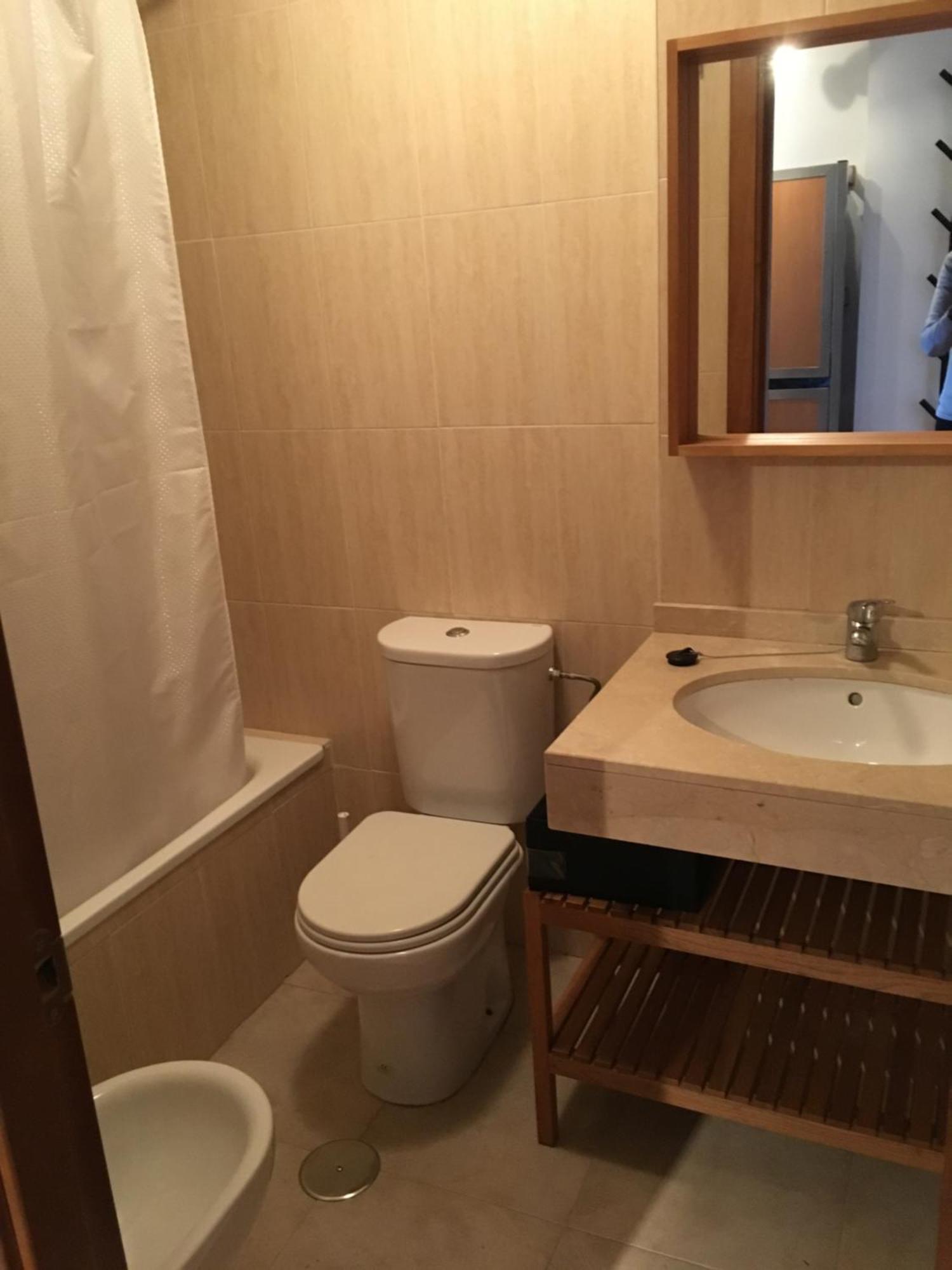 Sierra Nevada, Apartamento Abuhardillado Parking Y Wifi Luaran gambar
